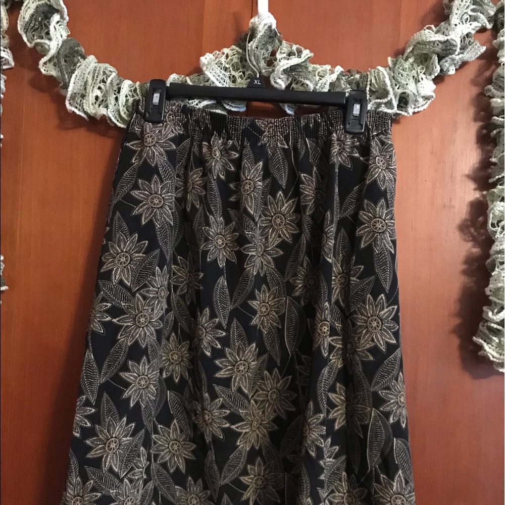 Bon Worth skirt